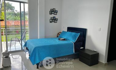 Casa en Conjunto Campestre, en venta, Chinauta, Cundinamarca