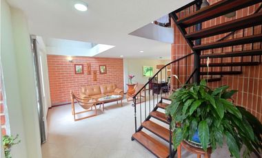 Casa para arriendo en San Remo Sabaneta