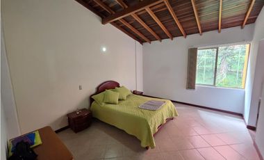 Casa para arriendo en San Remo Sabaneta