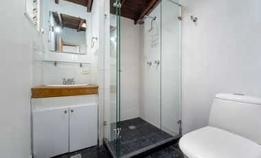 Venta Apartamento, La Floresta. AM 9910628