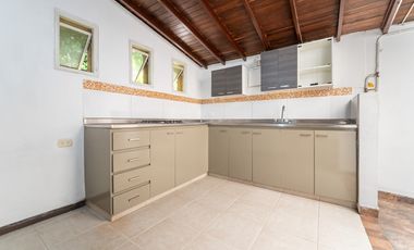 Venta Apartamento, La Floresta. AM 9910628