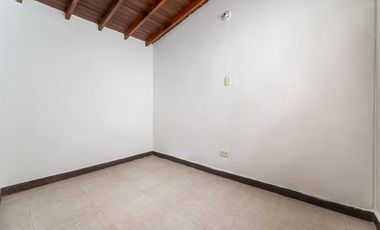 Venta Apartamento, La Floresta. AM 9910628