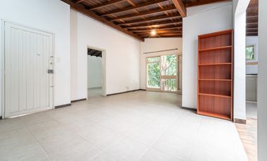 Venta Apartamento, La Floresta. AM 9910628