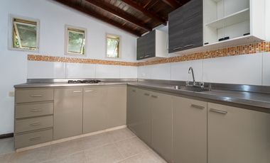 Venta Apartamento, La Floresta. AM 9910628