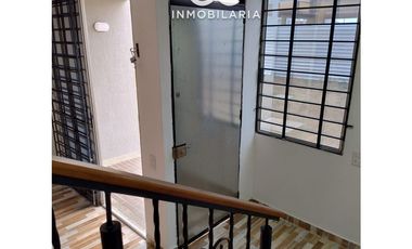 Se vende casa 2 pisos conjunto residencial Yarumo