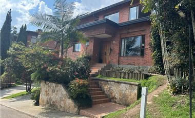 Casa en Venta Transv. Superior Medellín