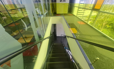 OFICINA EN ARRIENDO SECTOR CASTROPOL - POBLADO