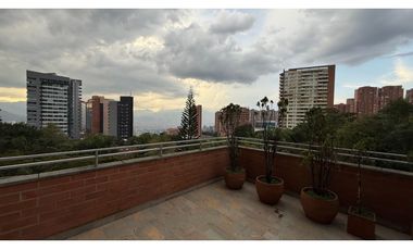 VENTA APARTAMENTO EN EL POBLADO SECTOR EL TESORO DUPLEX MODERNO