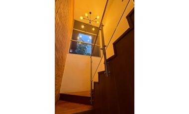 VENTA APARTAMENTO EN EL POBLADO SECTOR EL TESORO DUPLEX MODERNO