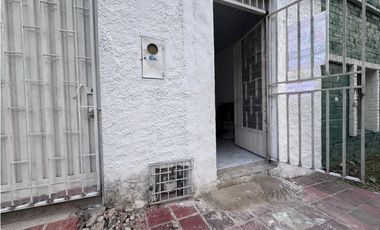 SE ARRIENDA HERMOSO LOCAL EN SAN ALONSO