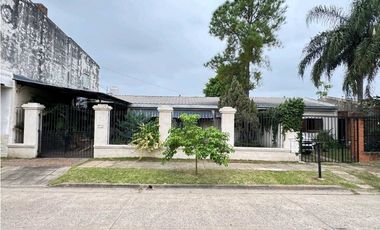 Casa en Venta Barrio Los Profesionales