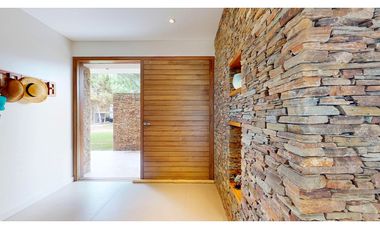 CASA EN VENTA EN COSTA ESMERALDA - GOLF ll 346