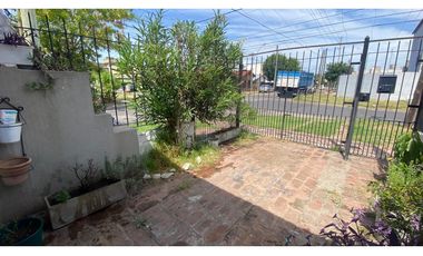 DUPLEX EN VENTA EN HAEDO SUR!!
