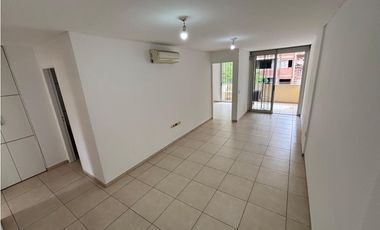 CERCA DEL CORAZON DE GRAL PAZ - ESPACIOSO Y COMODO - BALCON FRENTE