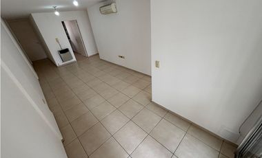 CERCA DEL CORAZON DE GRAL PAZ - ESPACIOSO Y COMODO - BALCON FRENTE