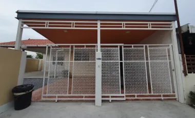 2 Bedroom House for rent in Bang Krachao, Samut Sakhon