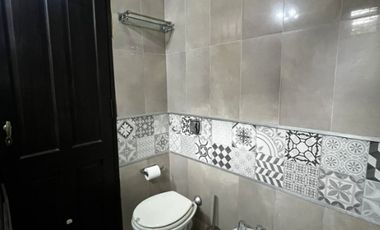 Casa en alquiler en Moron Sur