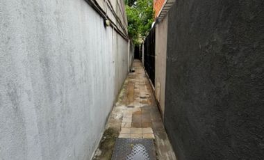 Casa en alquiler en Moron Sur