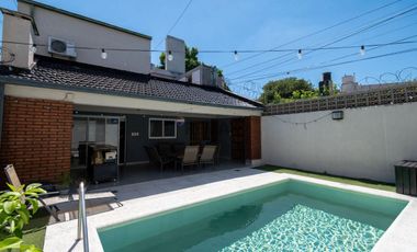 Casa 2/3 Dormitorios -Cochera y Pileta