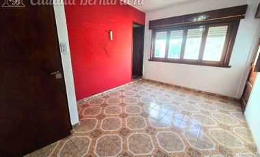 Casa PH en alquiler en Castelar Sur