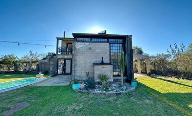 Increíble quinta sobre la ruta en Arroyo Leyes