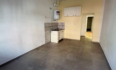 Alquiler PH 2 ambientes en alquiler en Villa Insuperable