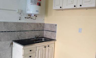 Alquiler PH 2 ambientes en alquiler en Villa Insuperable
