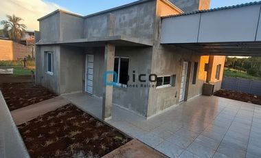 Casa detras del IESA sobre Boulevard en Oberá