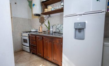 Oportunidad Única – Casa con Patio y Cochera