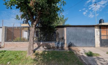 Oportunidad Única – Casa con Patio y Cochera