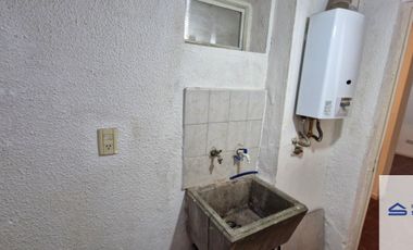 Departamento en alquiler c/ cochera en Luzuriaga