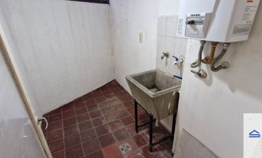 Departamento en alquiler c/ cochera en Luzuriaga