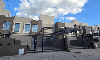 Dúplex en alquiler c/ cochera en Malagueño