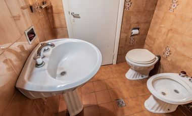 VENTA CASA 5 amb-LANUS ESTE