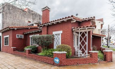 VENTA CASA 5 amb-LANUS ESTE