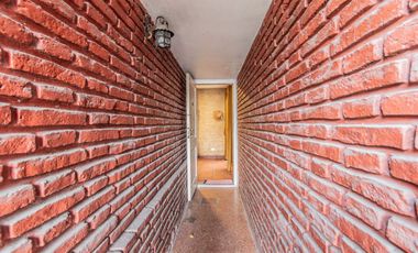 VENTA CASA 5 amb-LANUS ESTE