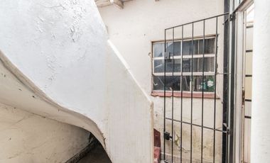 VENTA CASA 5 amb-LANUS ESTE