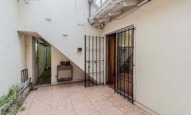 VENTA CASA 5 amb-LANUS ESTE