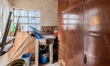 VENTA CASA 5 amb-LANUS ESTE