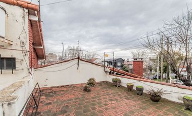 VENTA CASA 5 amb-LANUS ESTE