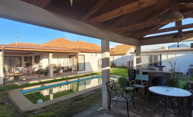 Casa en venta  en MACHALÍ