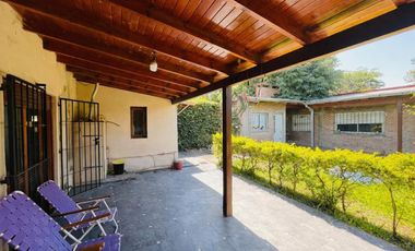 CASA 4 AMBIENTES EN VENTA QUINCHO COCHERA EN GLEW