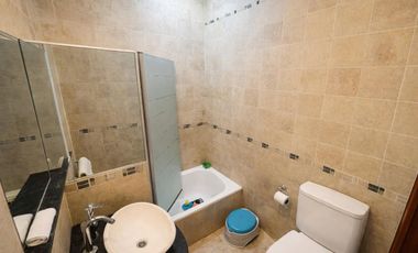 CASA 4 AMBIENTES EN VENTA QUINCHO COCHERA EN GLEW