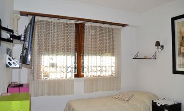 CASA 6 AMBIENTES VENTA  ADROGUE CREDITO DESARROLLO