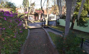 CASA 6 AMBIENTES VENTA  ADROGUE CREDITO DESARROLLO