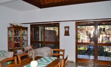 CASA 6 AMBIENTES VENTA  ADROGUE CREDITO DESARROLLO