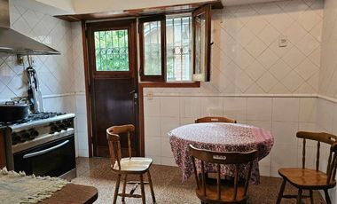 CASA 6 AMBIENTES VENTA  ADROGUE CREDITO DESARROLLO