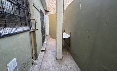 VENTA PH 3 AMB + ESCRITORIO EN PLANTA BAJA MORON