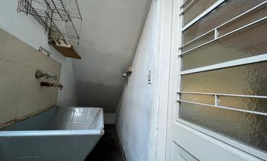 VENTA PH 3 AMB + ESCRITORIO EN PLANTA BAJA MORON