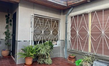 CASA VENTA R.CASTILLO 4 AMB PATIO/COCHERA/QUINCHO